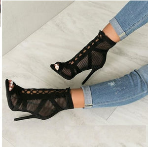 Aneikeh Boots